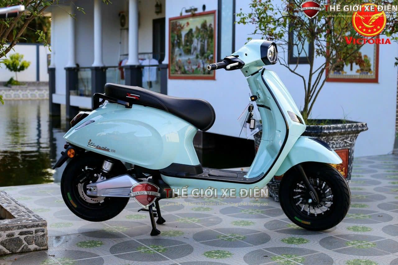 Người mới bắt đầu lái xe điện? Vespa Victoria V38 là lựa chọn an toàn