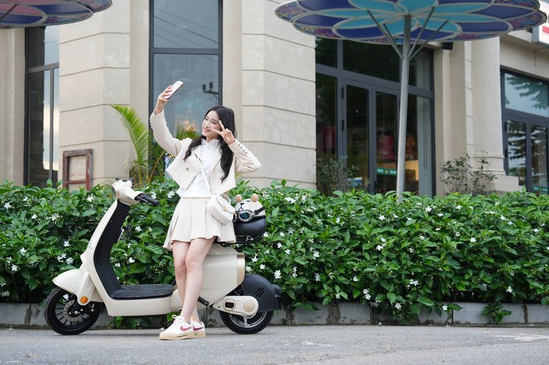Chọn mua xe điện tốc độ dưới 40cc, bảo vệ con từ